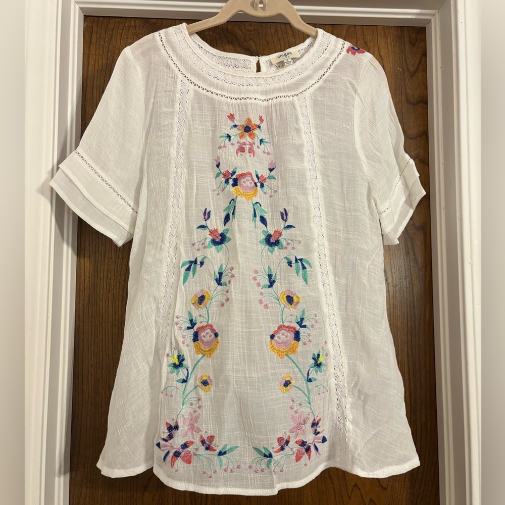 Umgee White Lace Detail Top